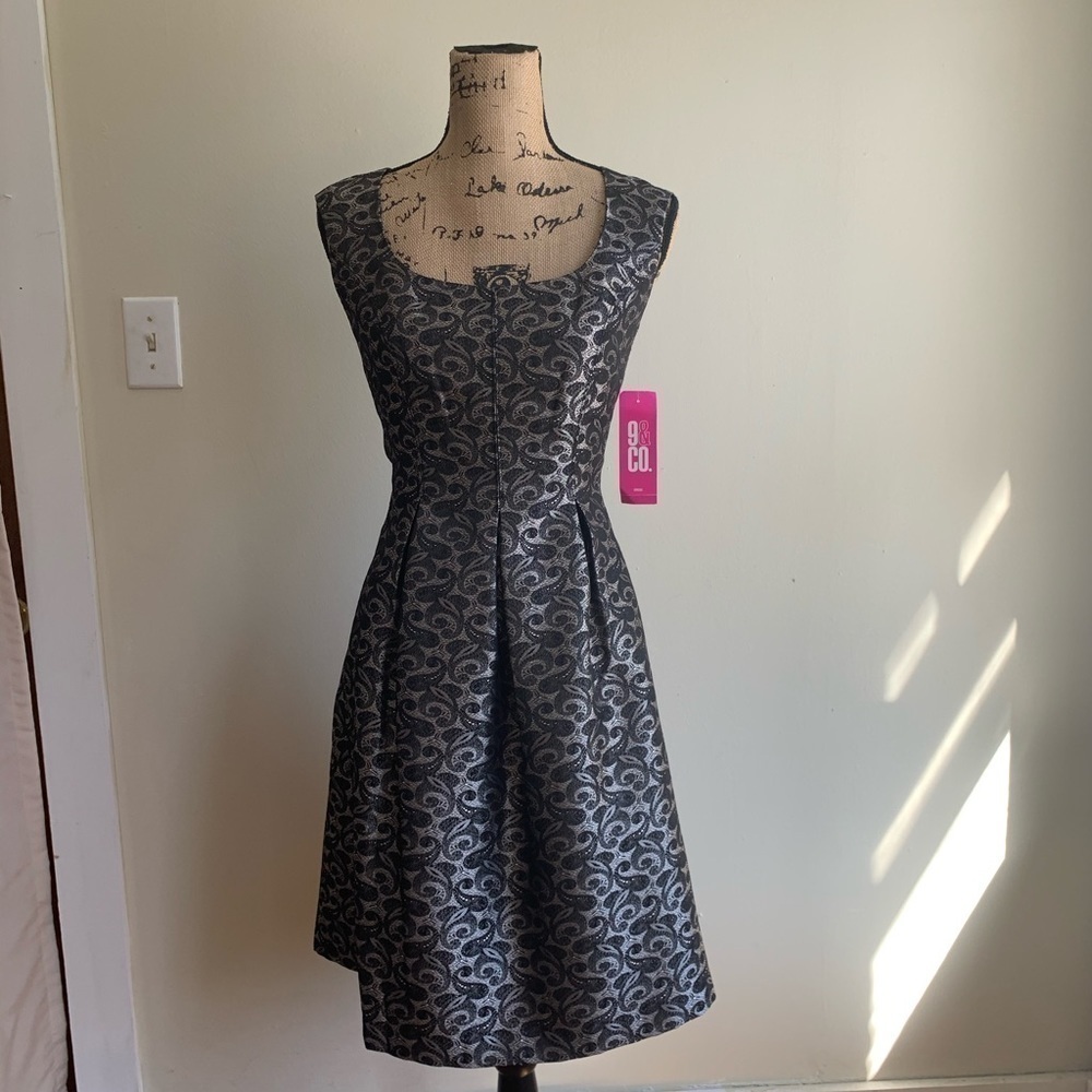 Nine & Co December silver jacquard dress size 8
